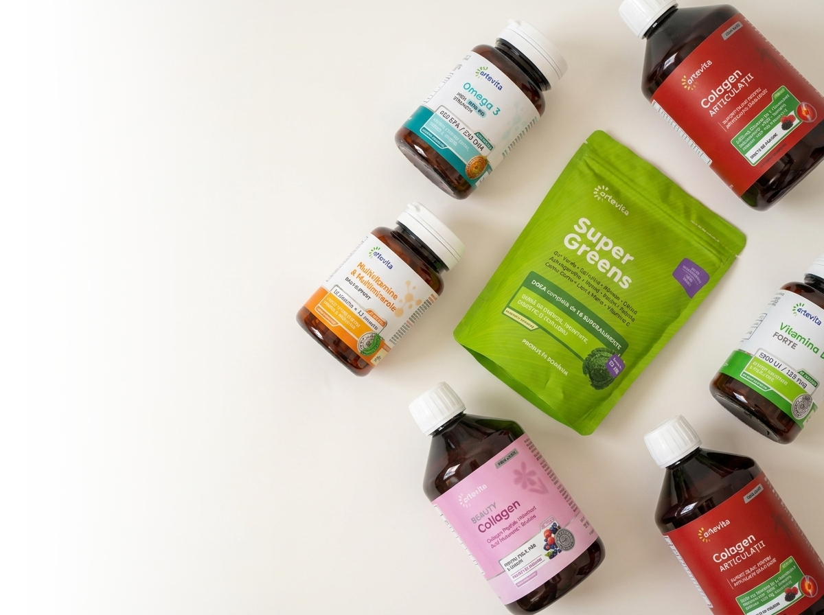 Gama Artevita — capsule, pudră și colagen lichid, flat-lay